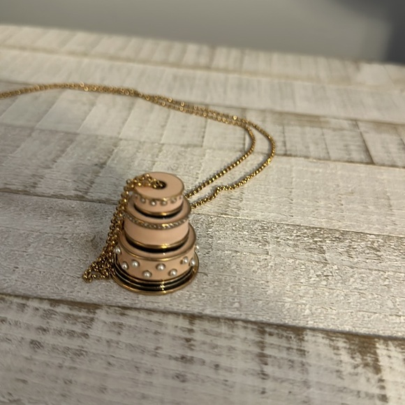 Kate spade take the cake bridal cake pendant necklace - Picture 4 of 11